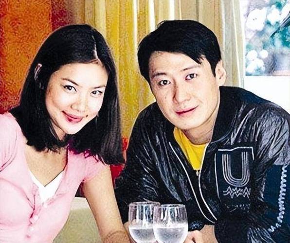 2005新澳门天天开好彩和乐基儿离婚后谈黎明与乐基儿与黎明结婚几年